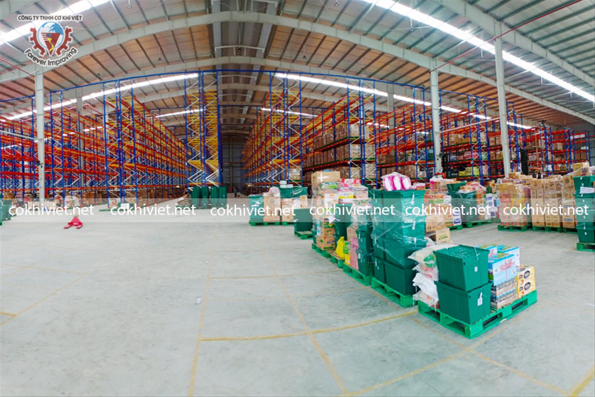 Cơ Khí Việt lắp đặt kệ kho cho chuỗi bán lẻ lớn nhất Việt Nam